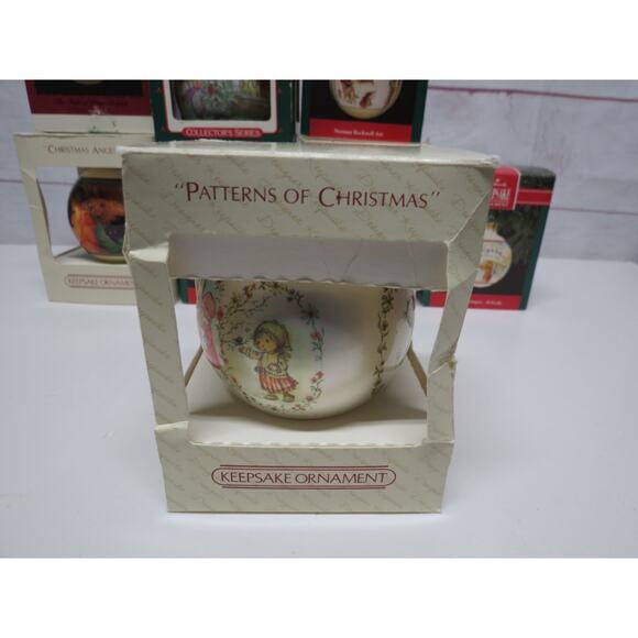 Vintage Lot 14 Hallmark Christmas Ornaments in Boxes Glass Balls 1970s 80s 90s - Picture 7 of 16